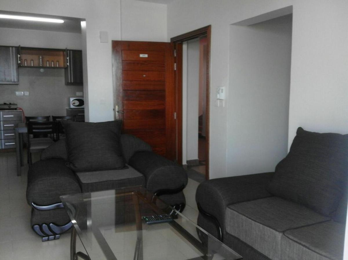 Shanzu Beach Apartment With Stunning Ocean View Mwakirunge Zewnętrze zdjęcie